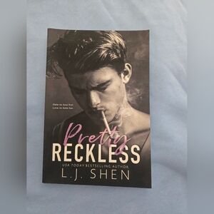 Pretty Reckless by L.J. Shen Book